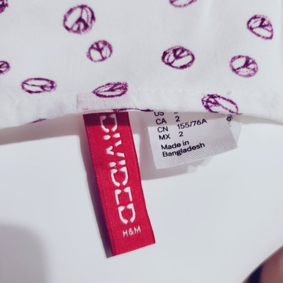 Vintage Peace Sign Button Down Dress with Pockets - Picture 6 of 16